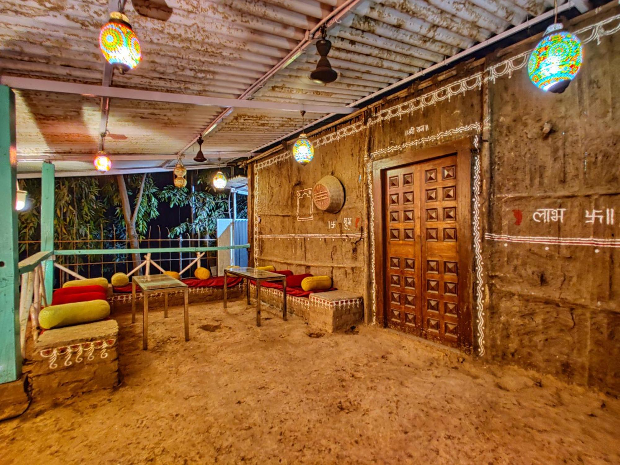 Pushp Vatika Resort & Lawns Navi Mumbai Exterior photo