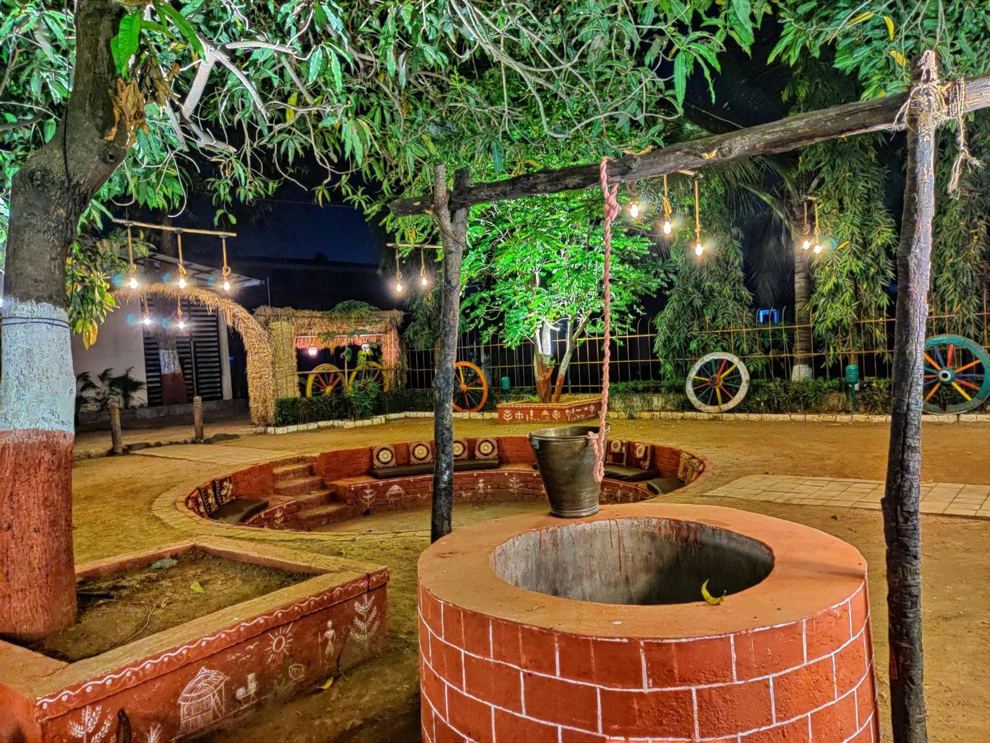 Pushp Vatika Resort & Lawns Navi Mumbai Exterior photo